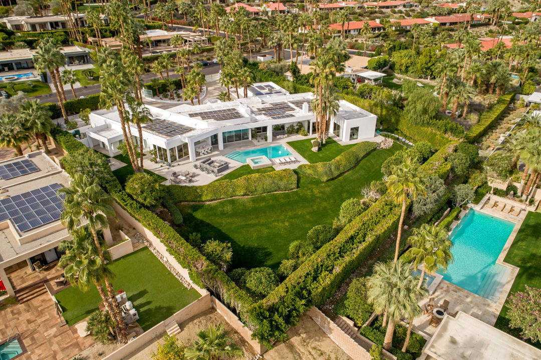 70288 Pecos Road Rancho Mirage, CA 92270 - Photo 25 of 76 an aerial view of a house with a garden