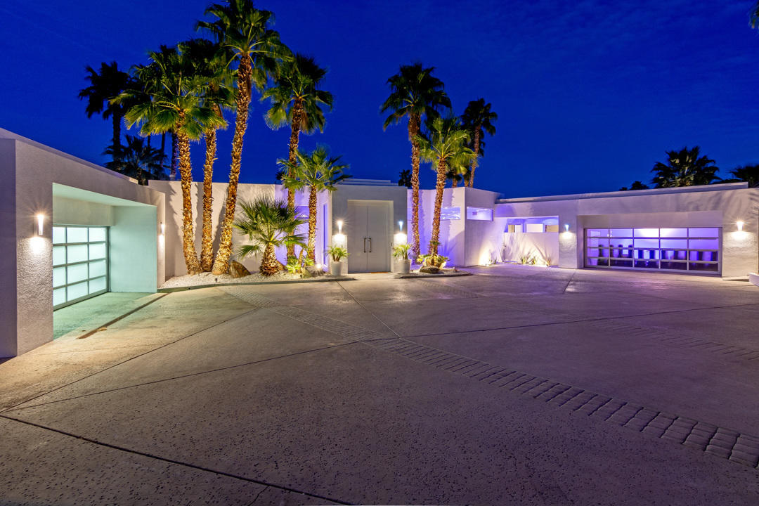 70288 Pecos Road Rancho Mirage, CA 92270 - Photo 64 of 76 a view of a street with flower plants