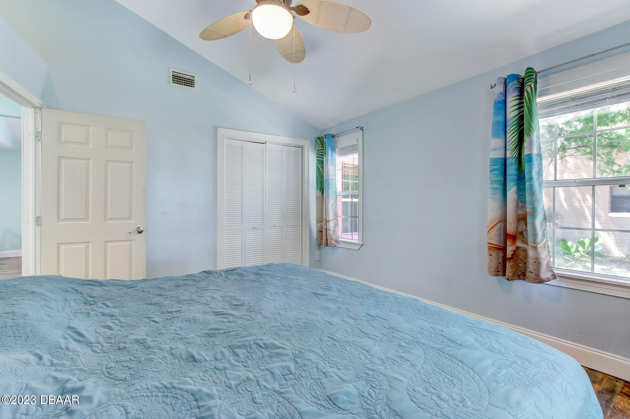 827 South Beach Street Daytona Beach, FL 32114 - Photo 20 of 40 a view of an empty room with a window