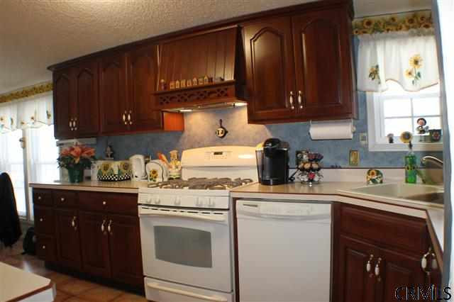 317 Smith Road Perth, NY 12010 - Photo 6 of 15 Photo 8