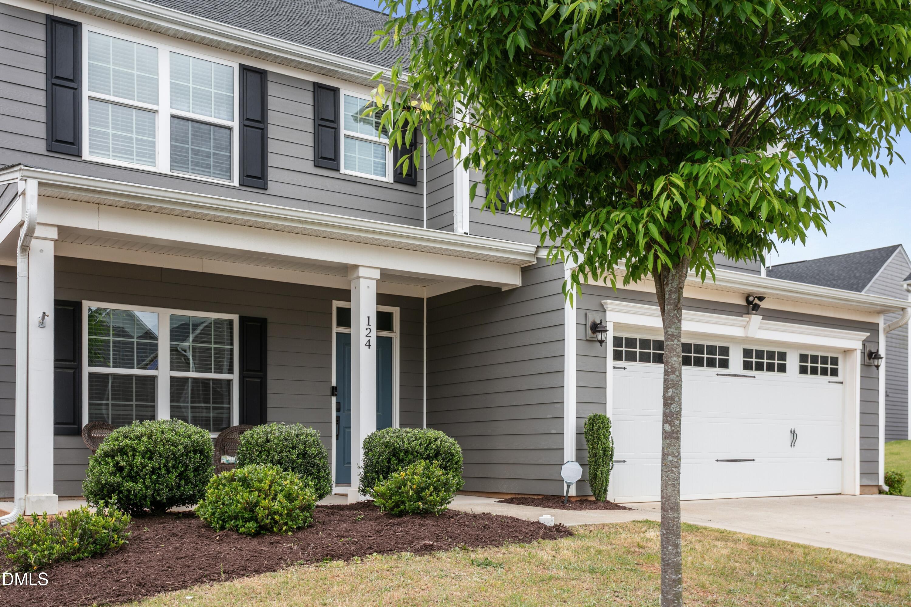 124 Amber Acorn Avenue Raleigh, NC 27603 - Photo 3 of 45 CGP_5572