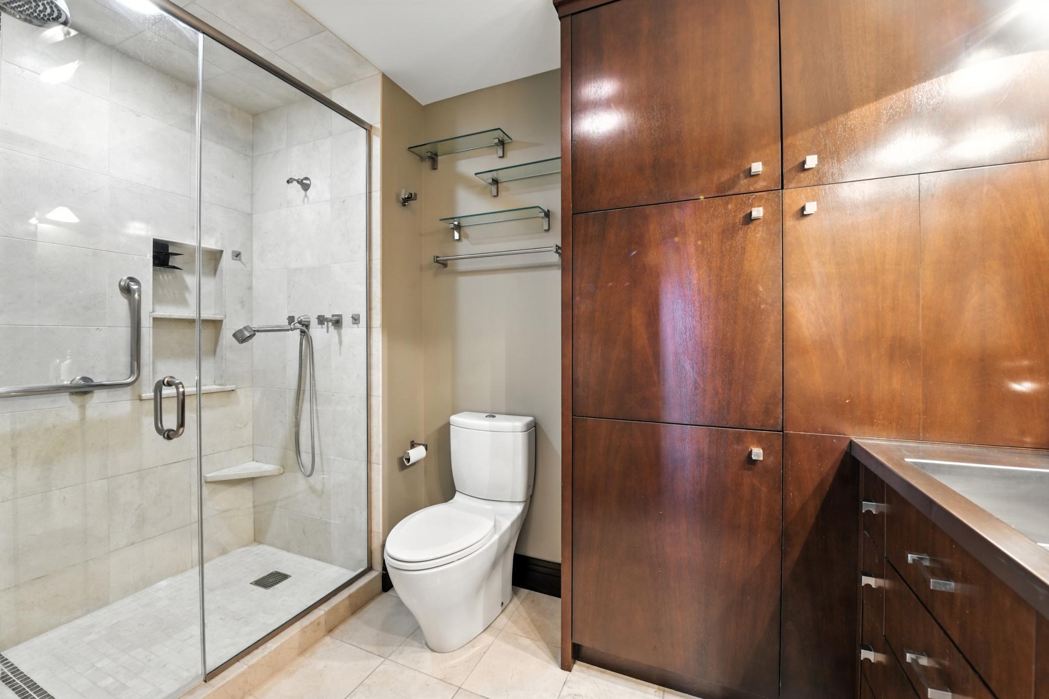 2950 Dean Parkway, Unit 2205 Minneapolis, MN 55416 - Photo 25 of 43