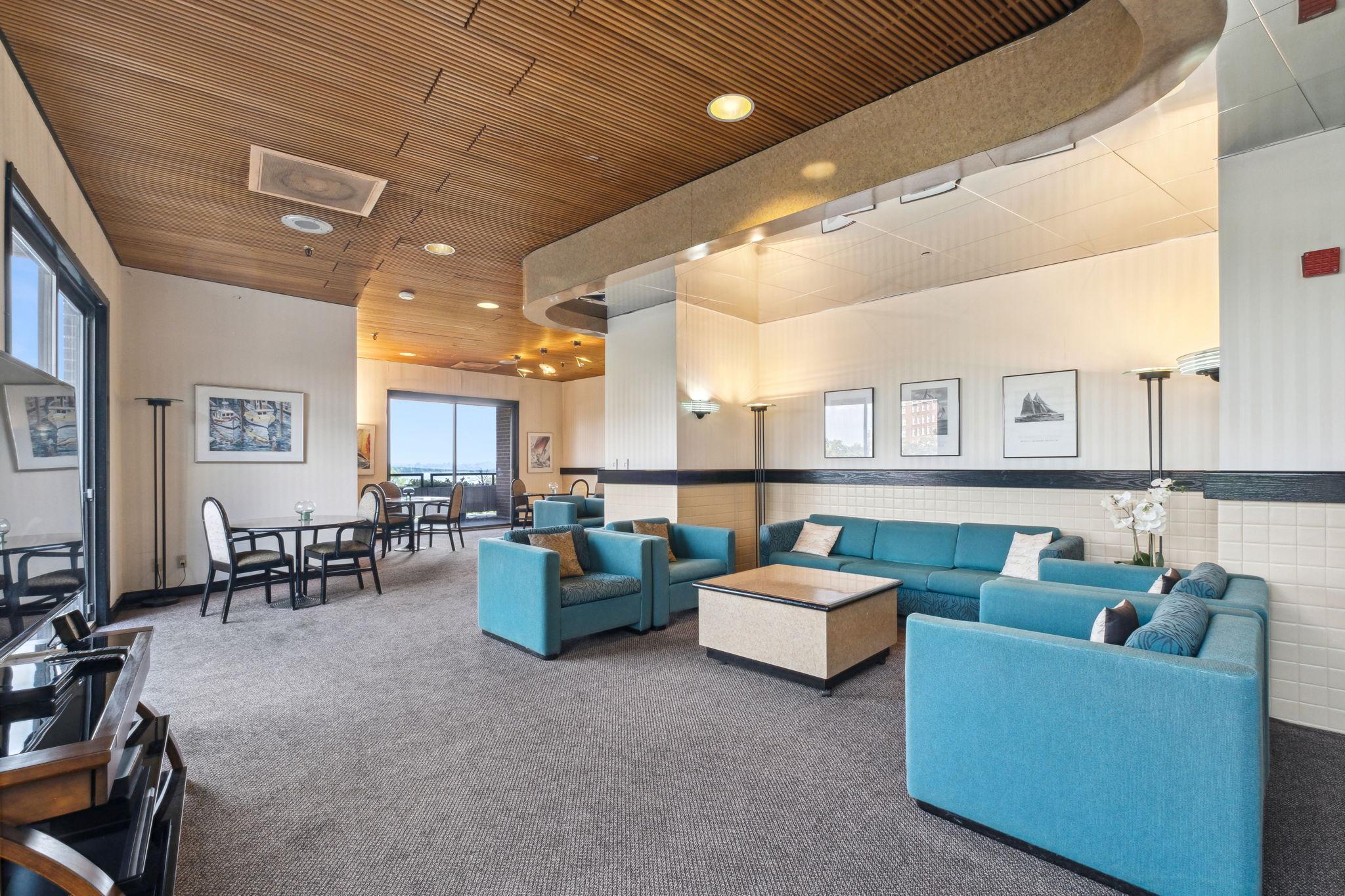 2950 Dean Parkway, Unit 2205 Minneapolis, MN 55416 - Photo 34 of 43