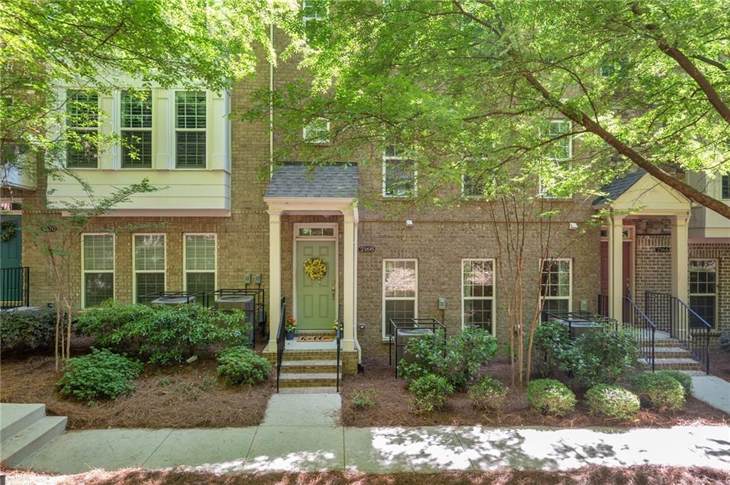 2168 Rock Creek Park Decatur, GA 30033 - Photo 4 of 69