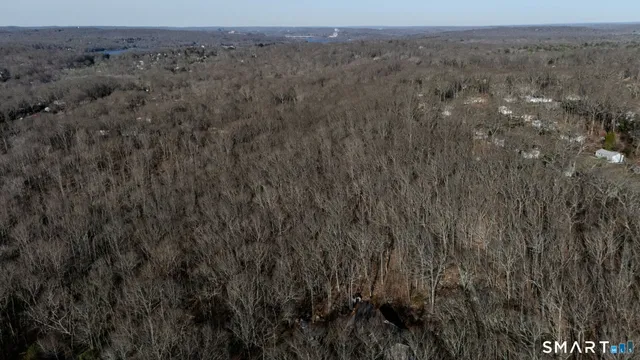 a view of a dry field