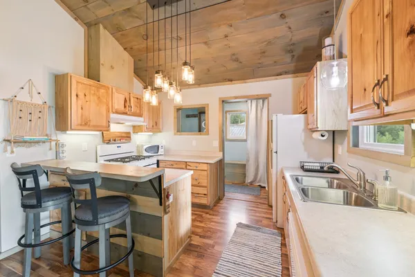 $339,900 | 19314 Highwood Shores Road, Pine City, MN 55063