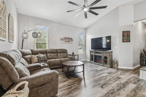 $430,000 | 10022 Cannon Drive, Riverview, FL 33578