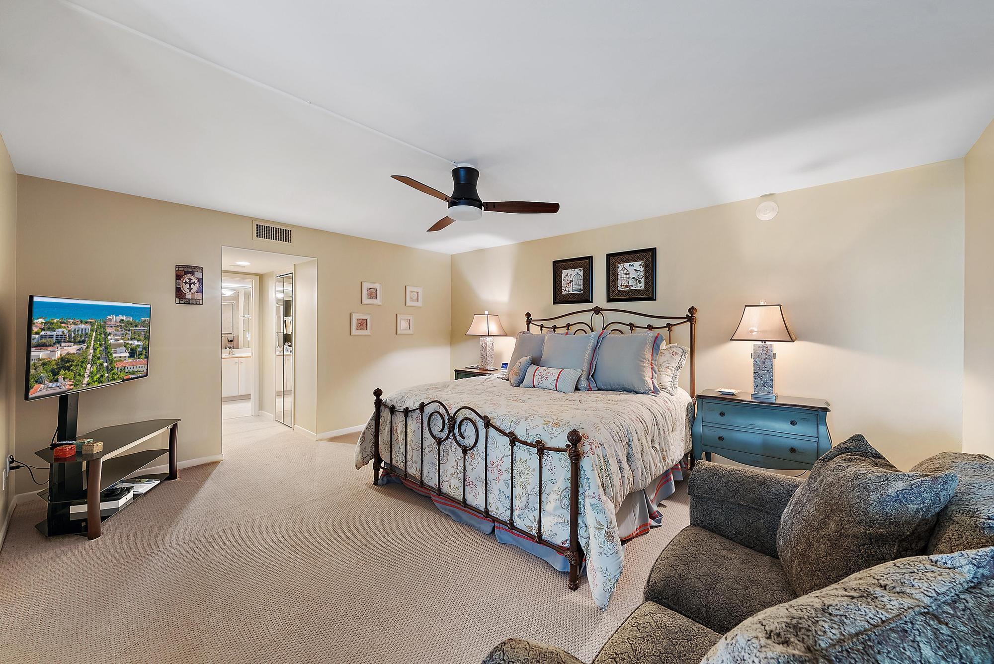 5380 North Ocean Drive, Unit 10B Singer Island, FL 33404 - Photo 11 of 50 Master Bedroom