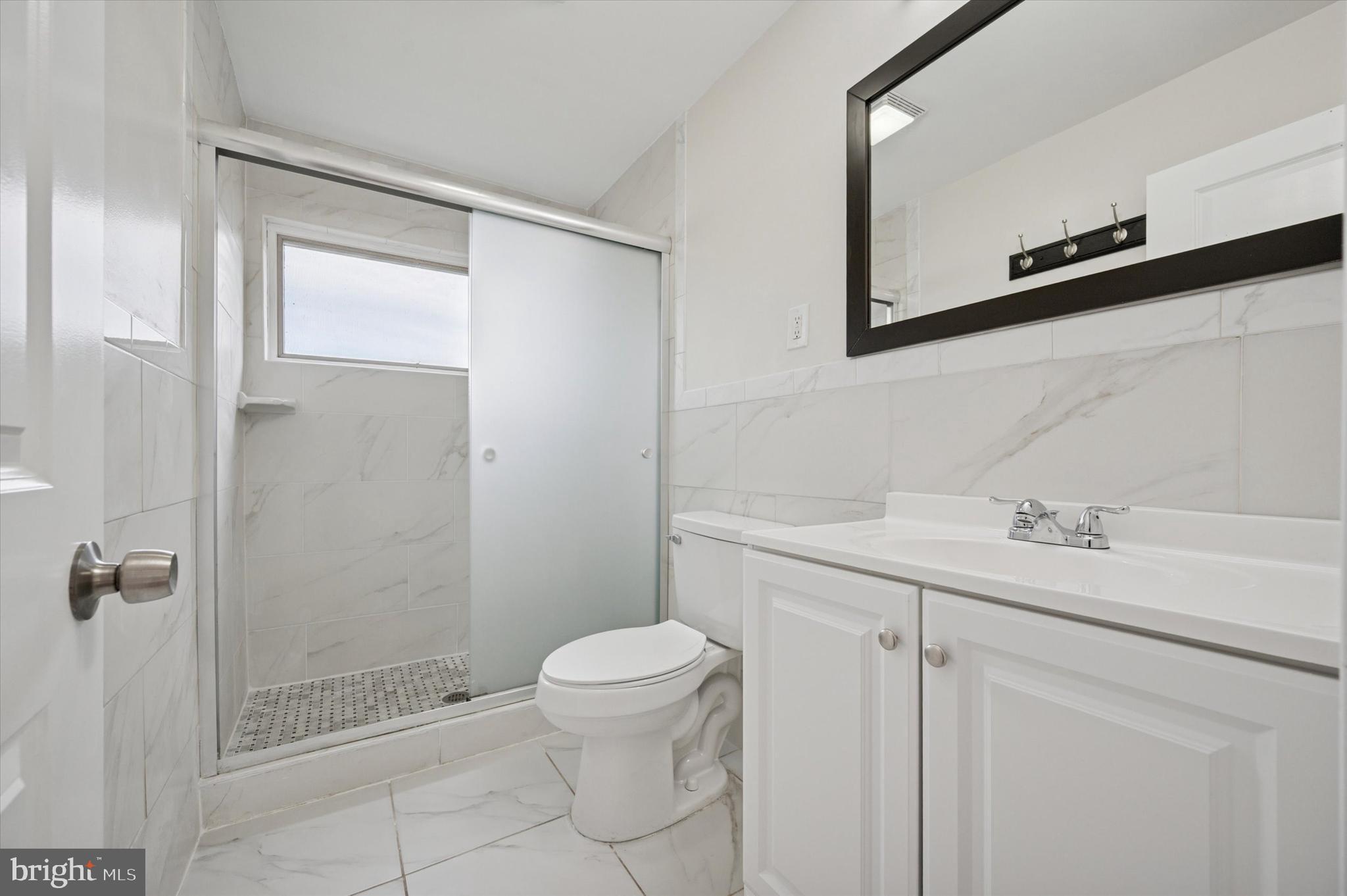 727 Sherrie Road Philadelphia, PA 19115 - Photo 8 of 15