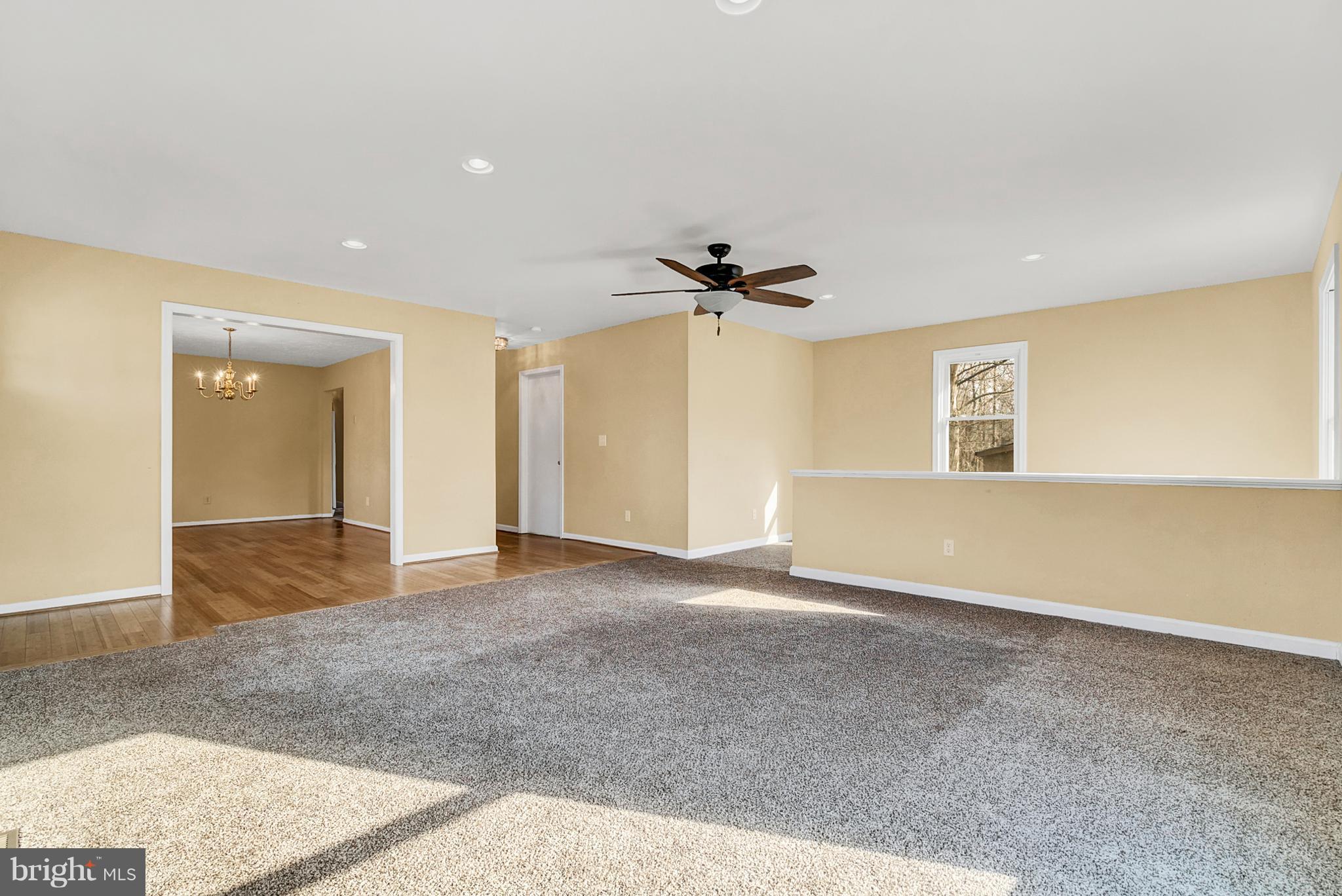 14225 Norman Road Culpeper, VA 22701 - Photo 5 of 30 Sprawling family room area