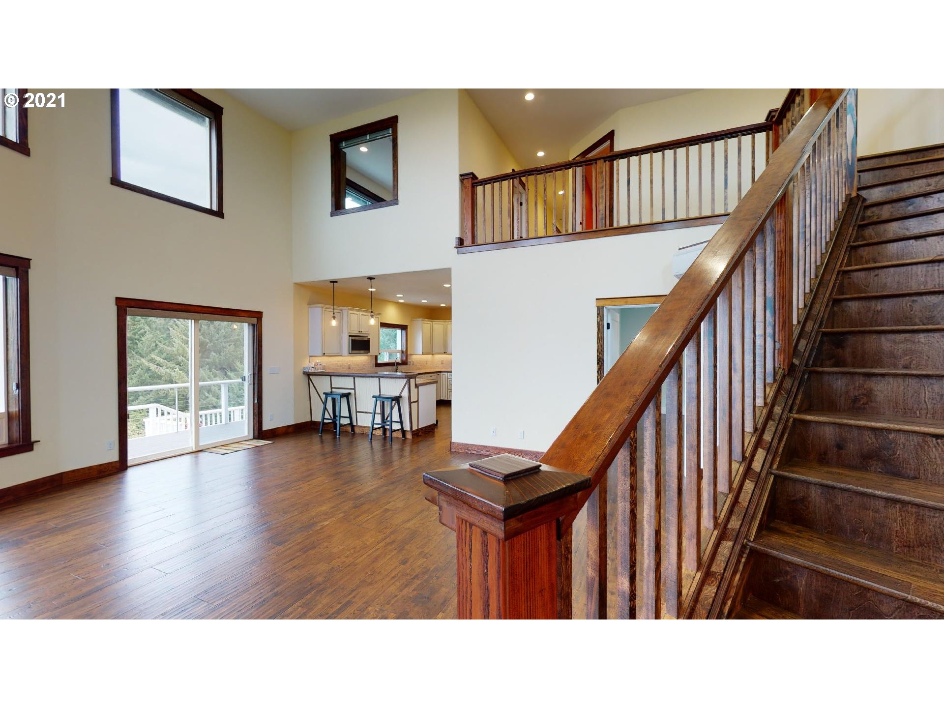 29693 Bear Mountain Road Gold Beach, OR 97444 - Photo 14 of 32 Gallery Image 14