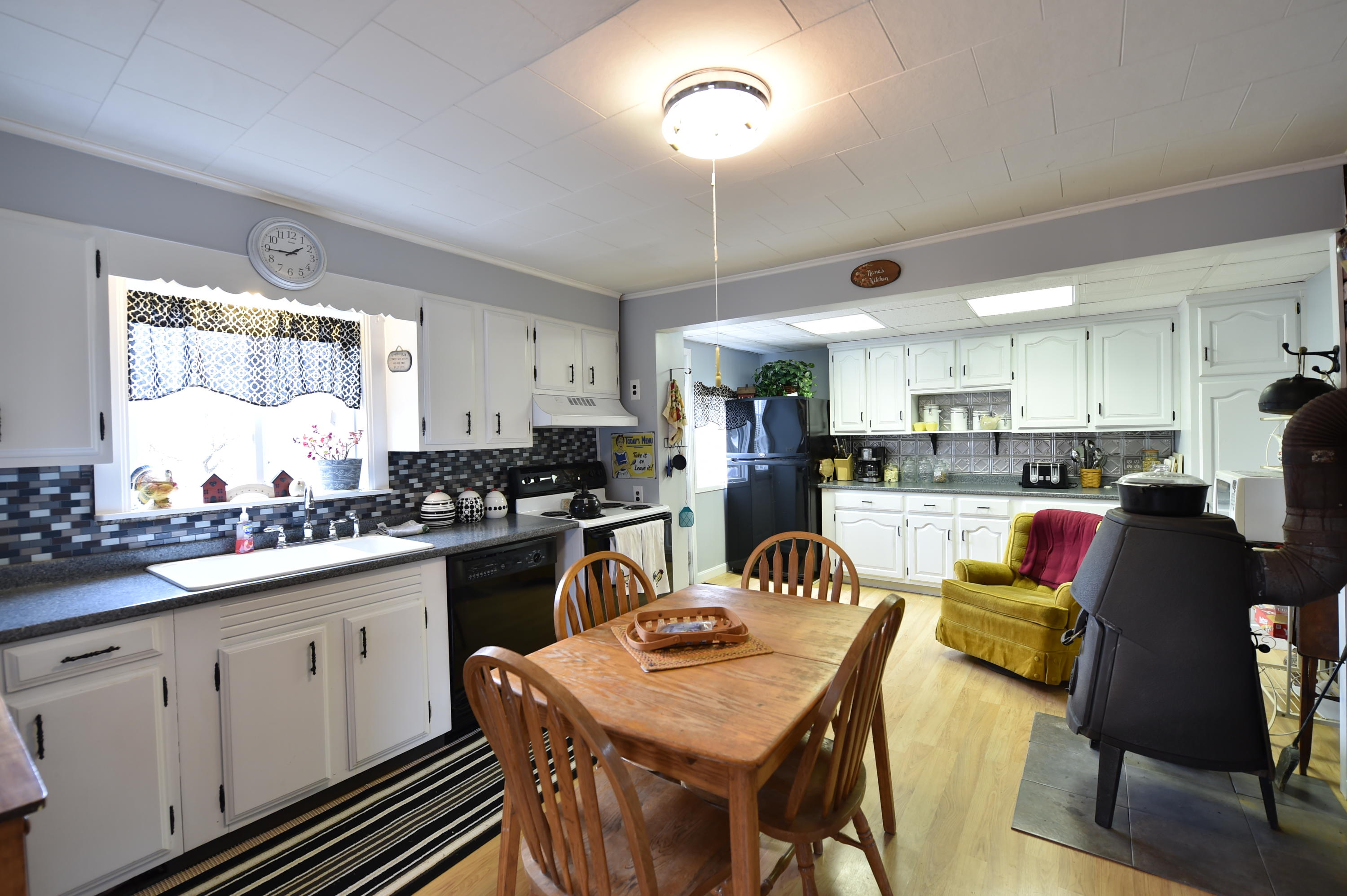 72 Pondview Street Limestone, ME 04750 - Photo 5 of 25 DSC_9986