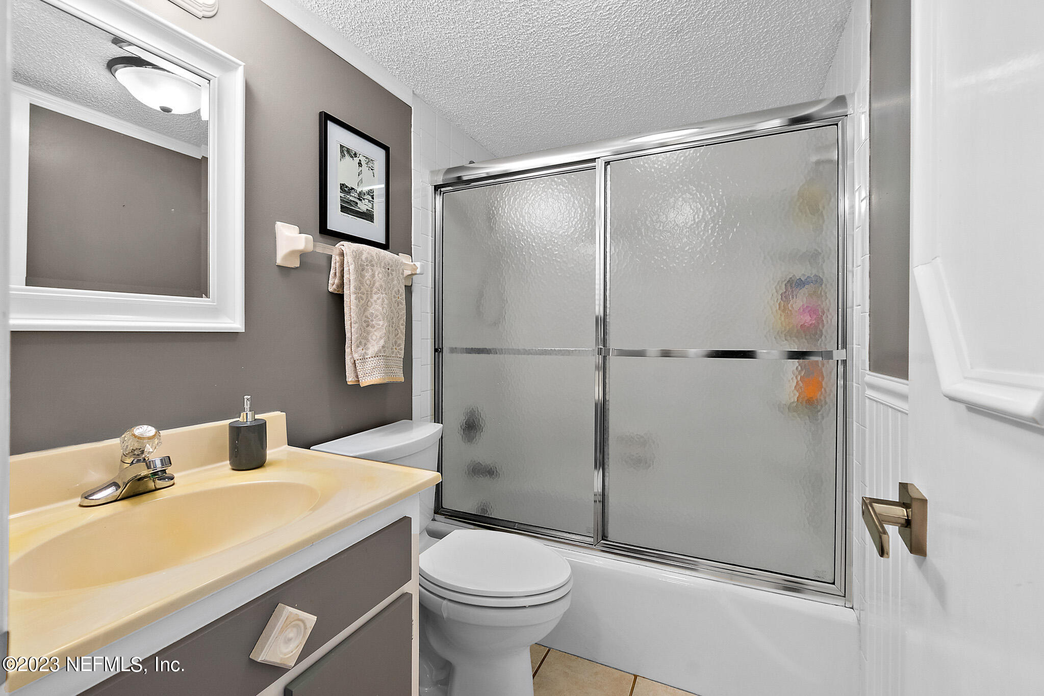 1 Ocean Trace Road, Unit 242 St. Augustine, FL 32080 - Photo 27 of 42 a bathroom with a sink toilet and shower