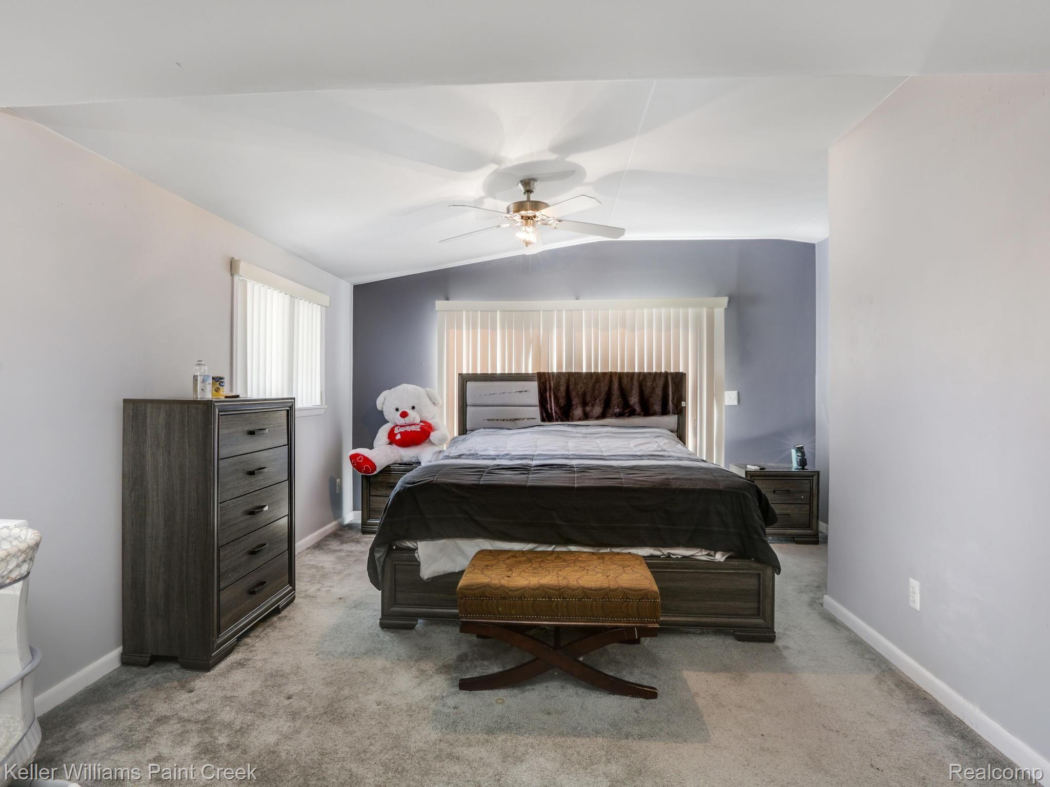29489 Judith Street Inkster, MI 48141 - Photo 16 of 24 Master Bedroom