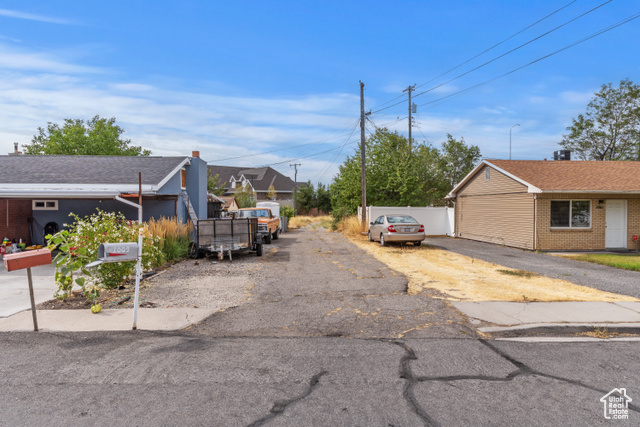 1009 West 2000 N Street Provo, UT 84604 - Photo 7 of 12