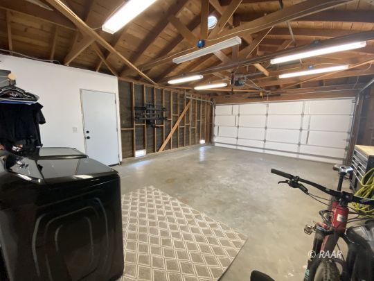 305 Peg Street Ridgecrest, CA 93555 - Photo 27 of 28