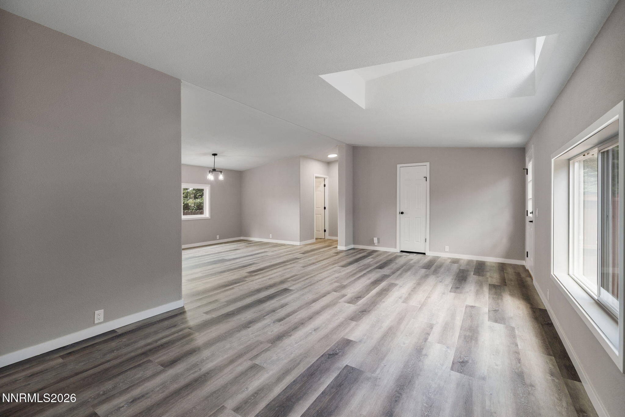 4987 Newport Court Reno, NV 89506 - Photo 3 of 25 3-web-or-mls-4987 Newport-4
