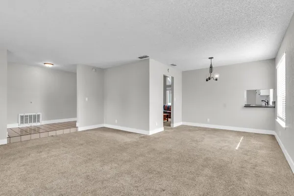 $518,000 | 3046 Bridgeford Drive, Sacramento, CA 95833