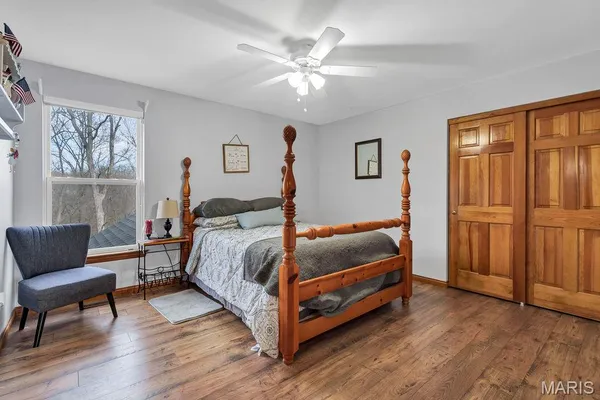 $950,000 | 50 Sunfish Drive, Defiance, MO 63341