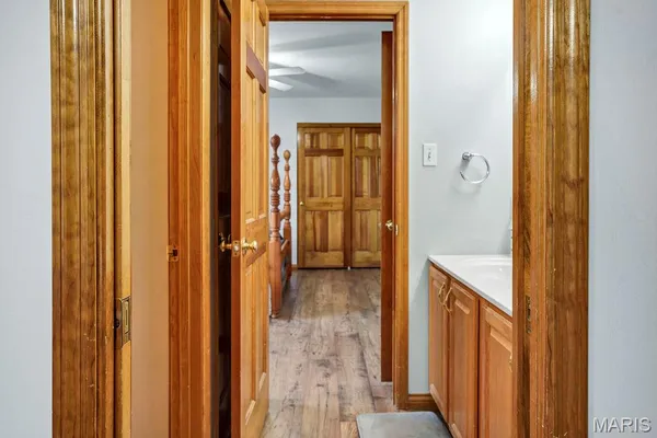 $950,000 | 50 Sunfish Drive, Defiance, MO 63341