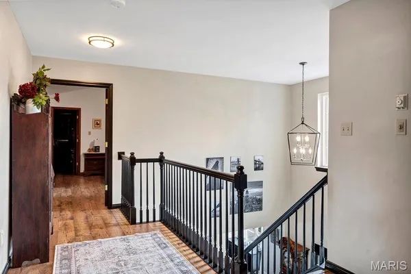 $950,000 | 50 Sunfish Drive, Defiance, MO 63341