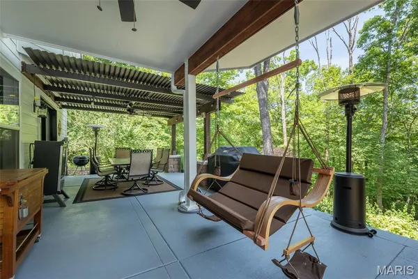 $950,000 | 50 Sunfish Drive, Defiance, MO 63341