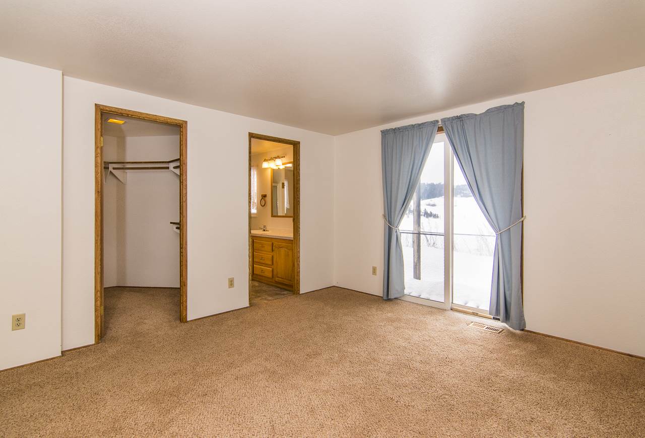 5813 West Woolard Road Spokane, WA 99208 - Photo 11 of 19