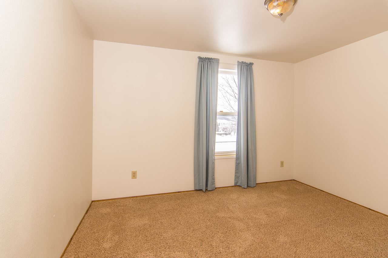 5813 West Woolard Road Spokane, WA 99208 - Photo 14 of 19