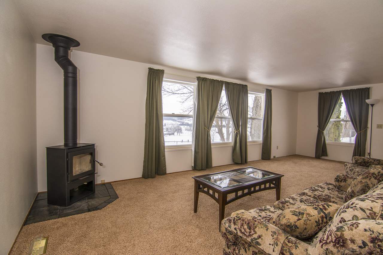 5813 West Woolard Road Spokane, WA 99208 - Photo 8 of 19