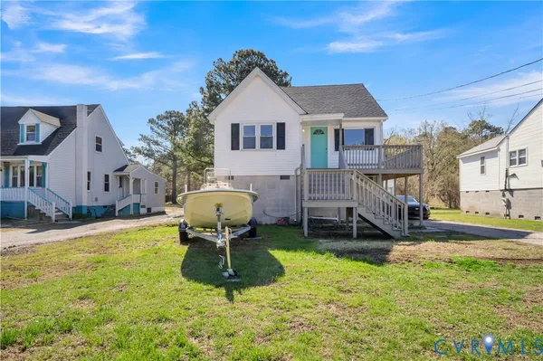 $338,000 | 90 Ridge Road, Poquoson, VA 23662