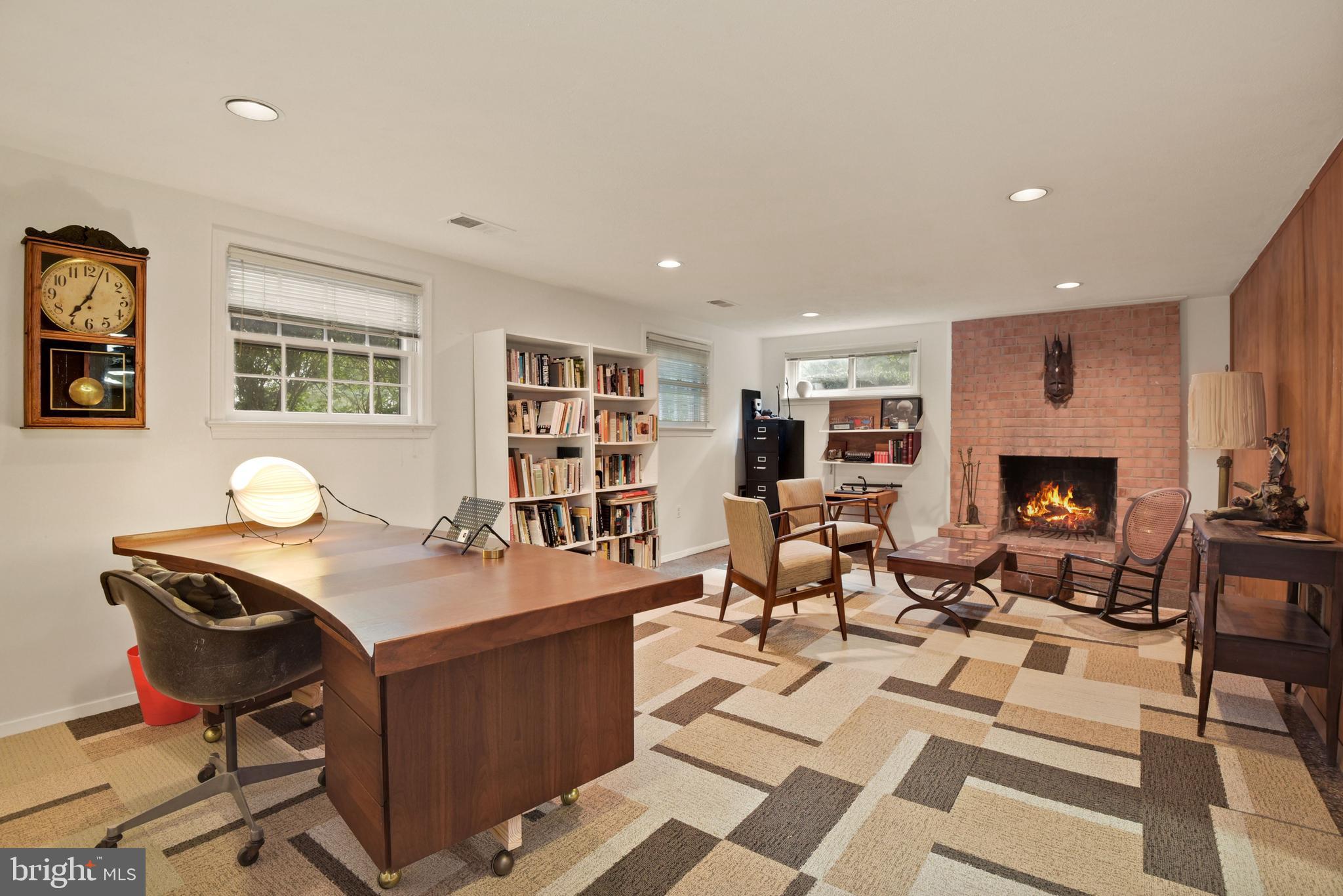 11706 Smoketree Road Potomac, MD 20854 - Photo 26 of 36 Lower Level Family Room