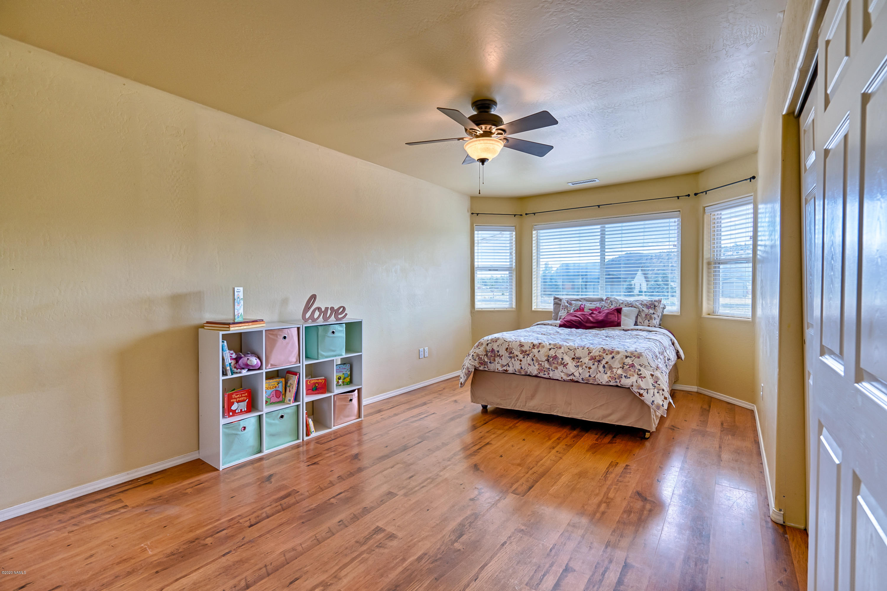9450 North Bryant Road Flagstaff, AZ 86004 - Photo 10 of 18 Bedroom 3
