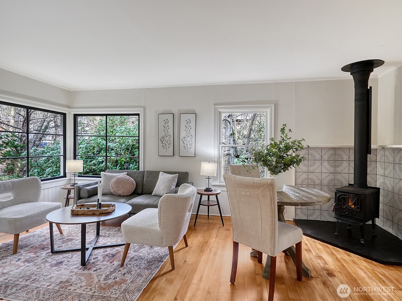 2337 Northeast 86th Street Seattle, WA 98115 - Photo 6 of 20