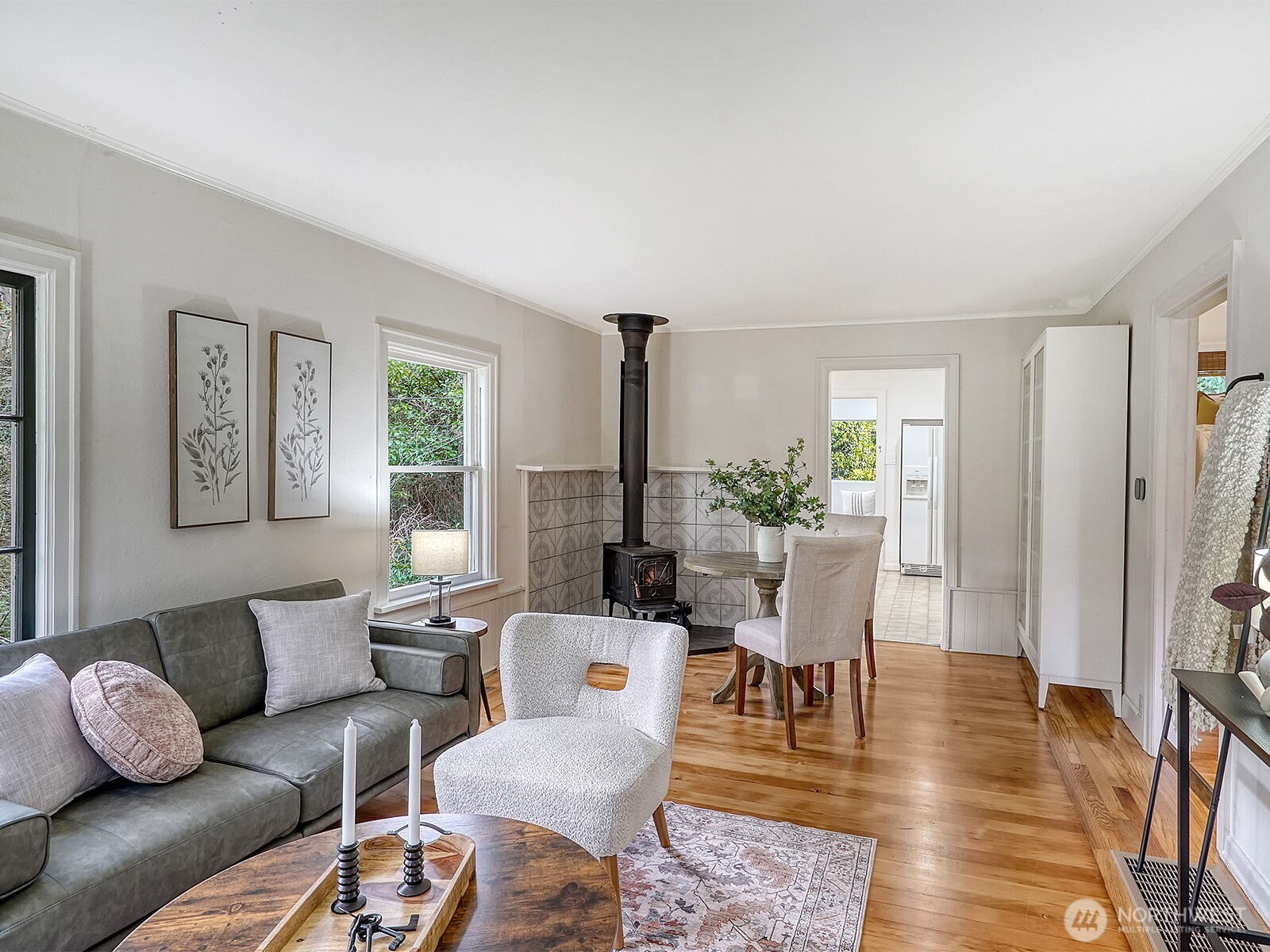 2337 Northeast 86th Street Seattle, WA 98115 - Photo 7 of 20