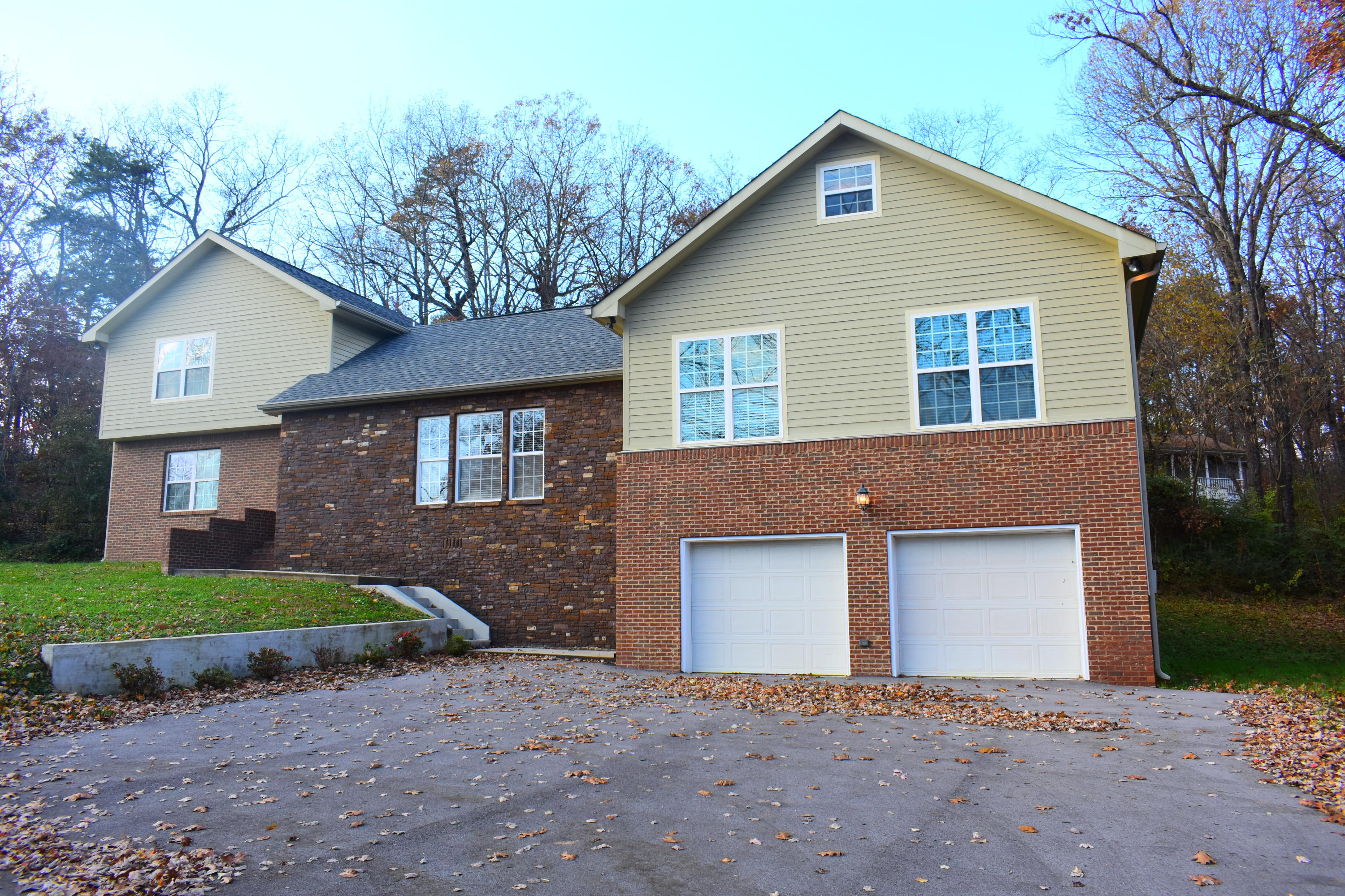 537 Gadd Road Chattanooga, TN 37343 - Photo 3 of 48 2