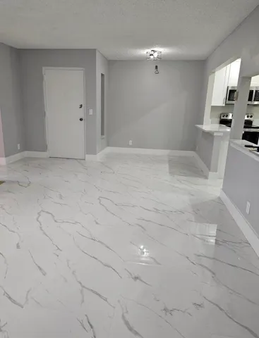 $2,199 | 4995 Sable Pine Circle, Unit B2, West Palm Beach, FL 33417