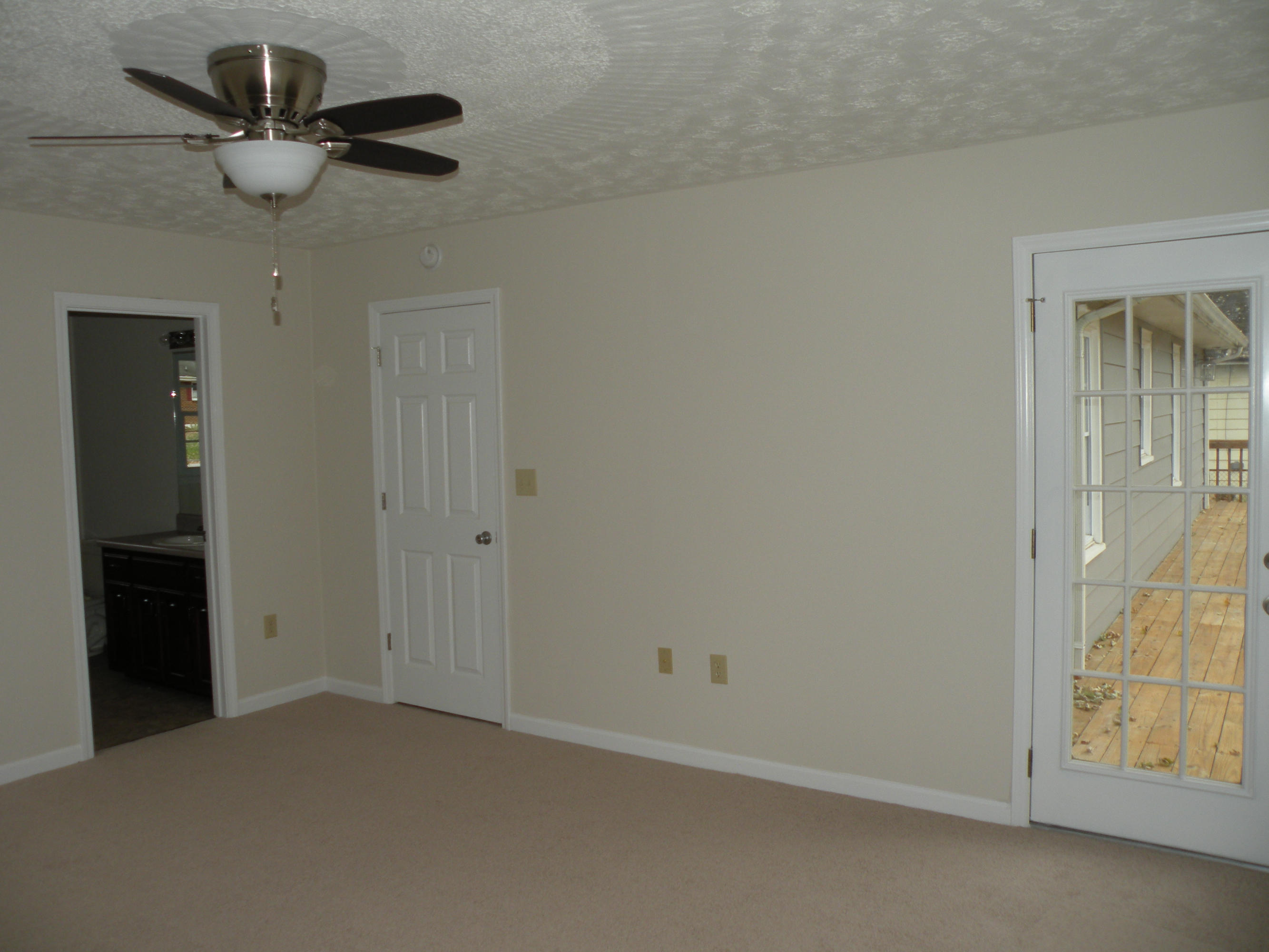 2010 Burma Road Salem, VA 24153 - Photo 18 of 35 DSCN6332