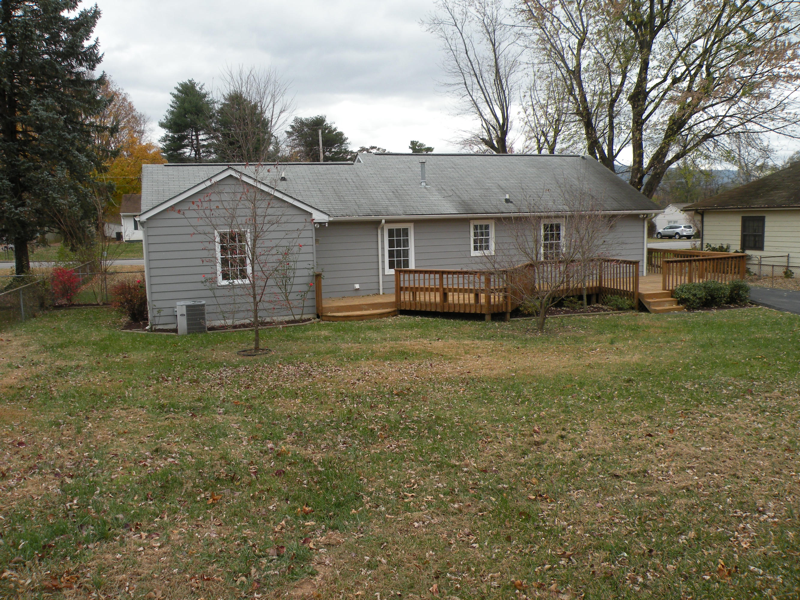 2010 Burma Road Salem, VA 24153 - Photo 30 of 35 DSCN6347