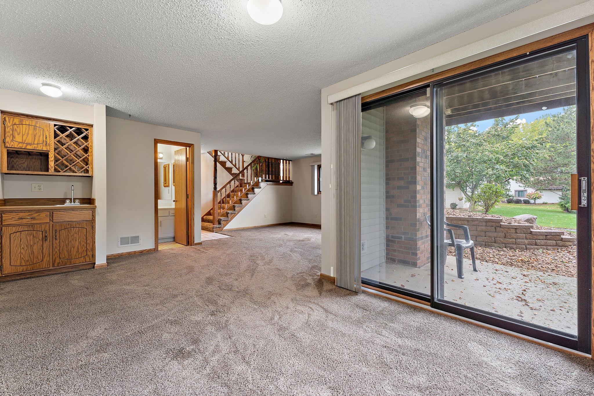560 Donegal Circle Shoreview, MN 55126 - Photo 11 of 25