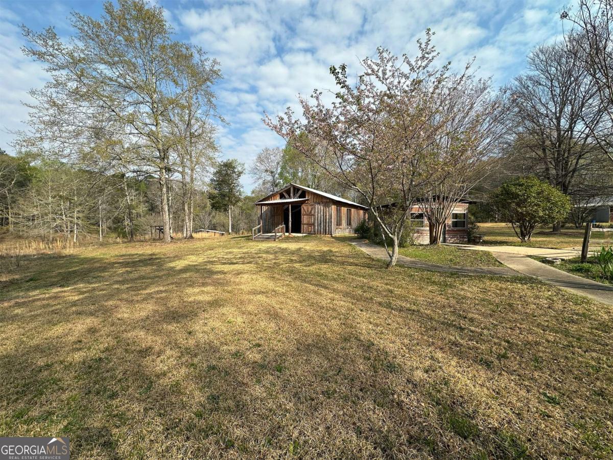 1104 Farm Road Colbert, GA 30628 - Photo 25 of 39 Buildings