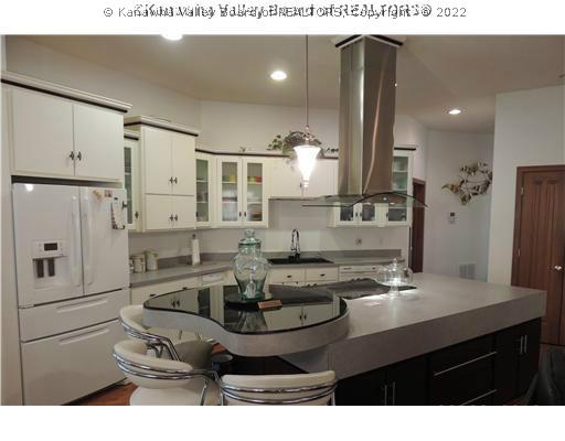 7145 Highway 34 Winfield, WV 25213 - Photo 10 of 15 Kitchen. Appliance Filled Kitchen with Walk-In Pantry