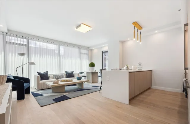 $595,600 | 38-20 Parsons Boulevard, Unit 319 | Downtown Flushing