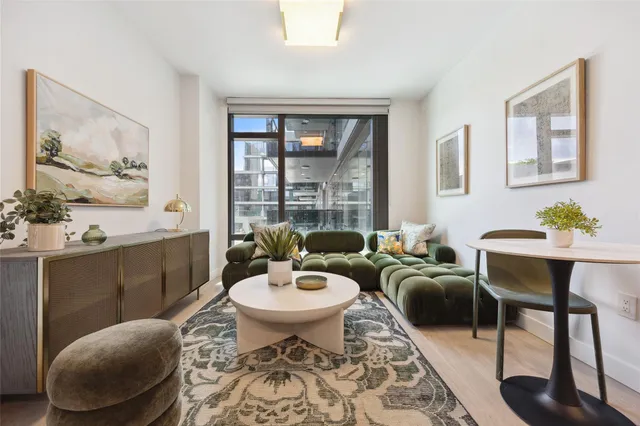 $595,600 | 38-20 Parsons Boulevard, Unit 319 | Downtown Flushing