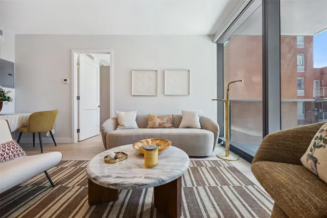 $595,600 | 38-20 Parsons Boulevard, Unit 319 | Downtown Flushing