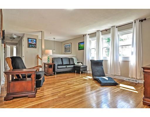 2 Borrows Road Foxboro, MA 02035 - Photo 3 of 27 Gallery Image 3