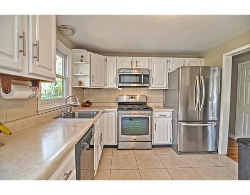 2 Borrows Road Foxboro, MA 02035 - Photo 7 of 27 Gallery Image 7