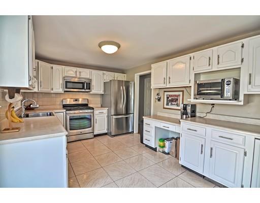2 Borrows Road Foxboro, MA 02035 - Photo 10 of 27 Gallery Image 10