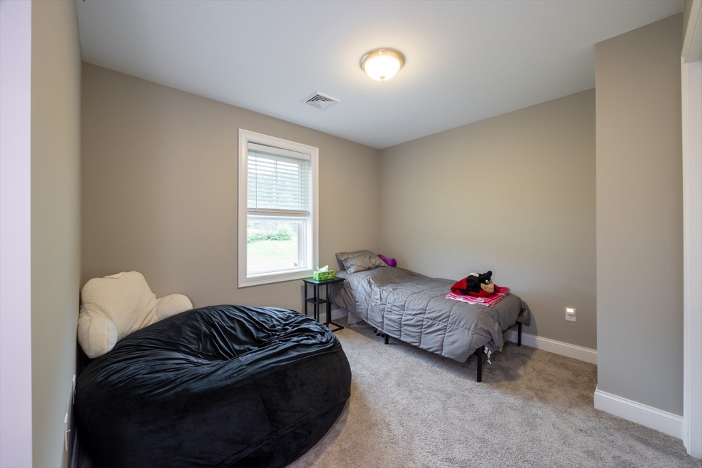194 A Narrows Road Westminster, MA 01473 - Photo 26 of 31 a living room with furniture and a window