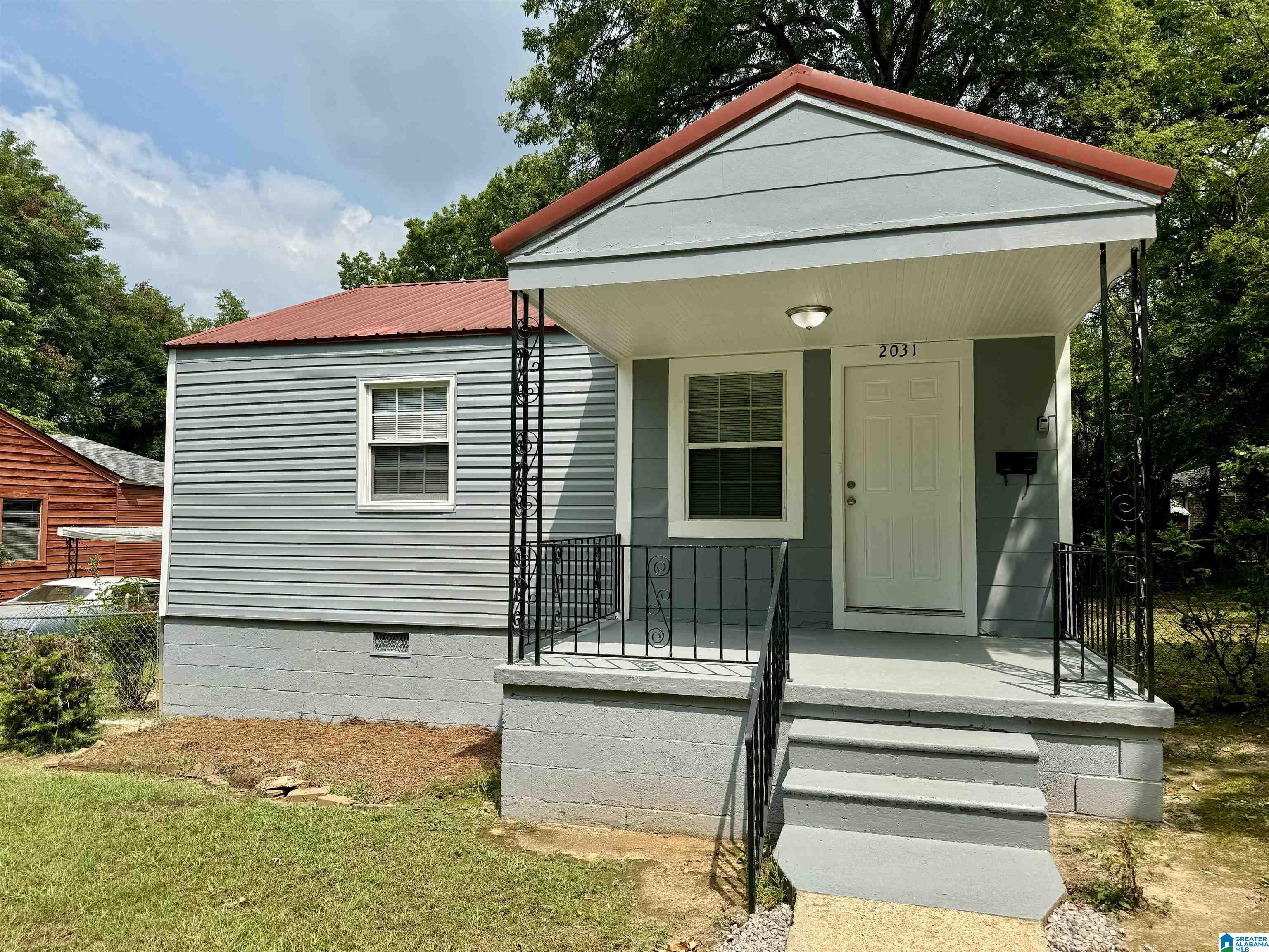 2031 South Center Street Birmingham, AL 35205 - Photo 1 of 10
