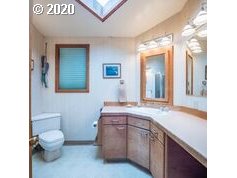 13900 Northwest Springville Road Portland, OR 97229 - Photo 22 of 29 Gallery Image 22